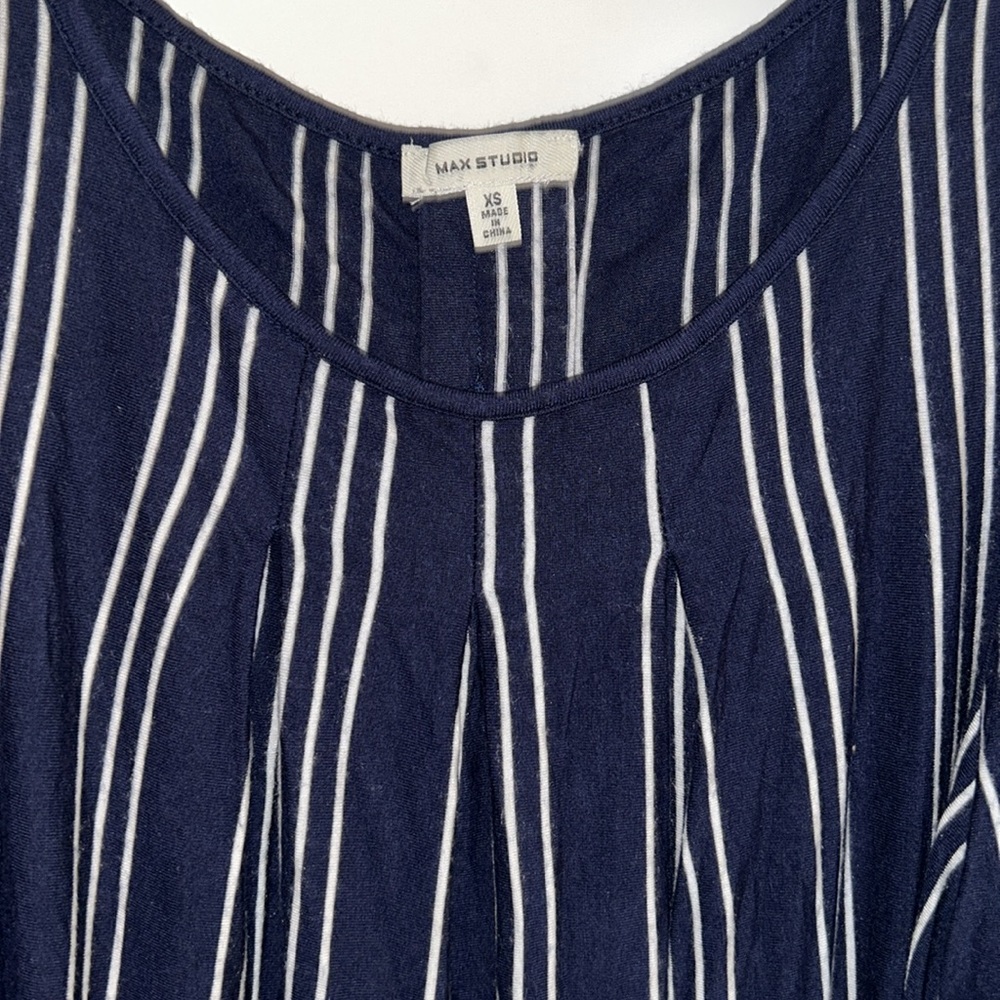 Cold shoulder blouse - Picture 2 of 2
